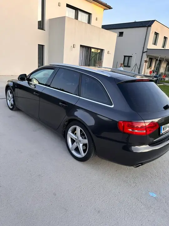 Audi A4 2008 photo 2