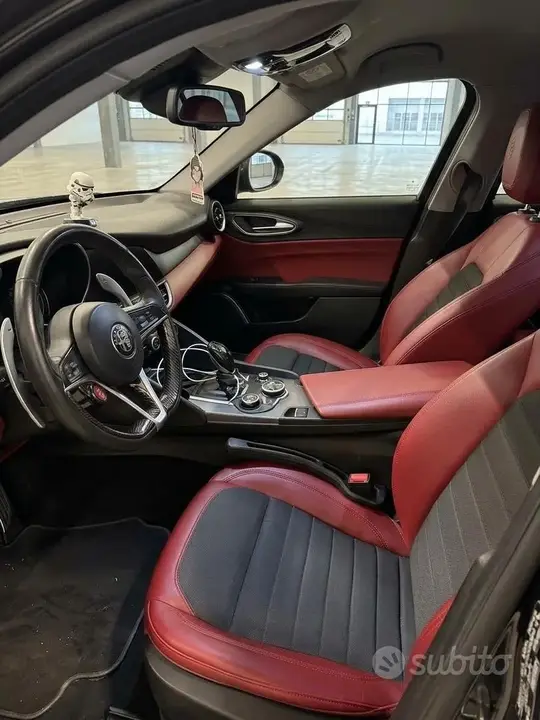 Alfa Romeo Giulia 2017 photo 4