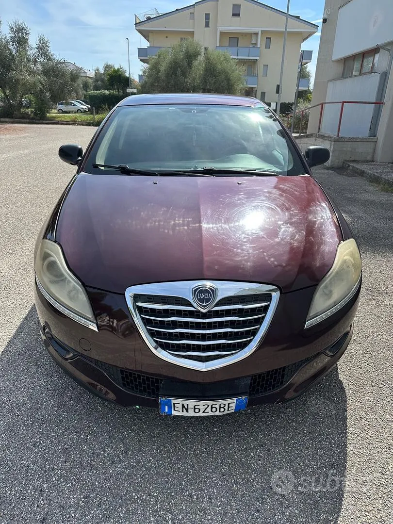 Lancia Delta 2011 photo 3
