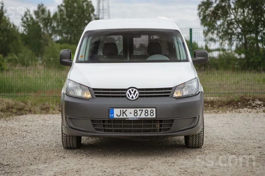 Volkswagen Caddy 2013 photo 2