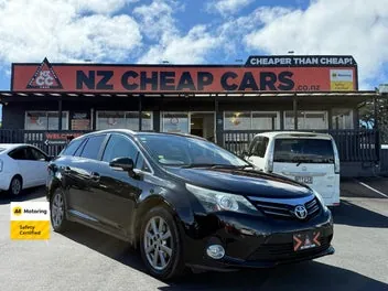 Toyota Avensis 2013 photo 2