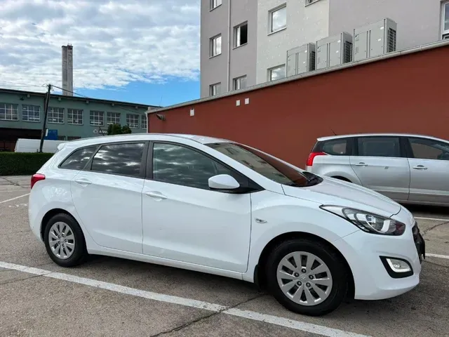 Hyundai I30 2016 photo 2