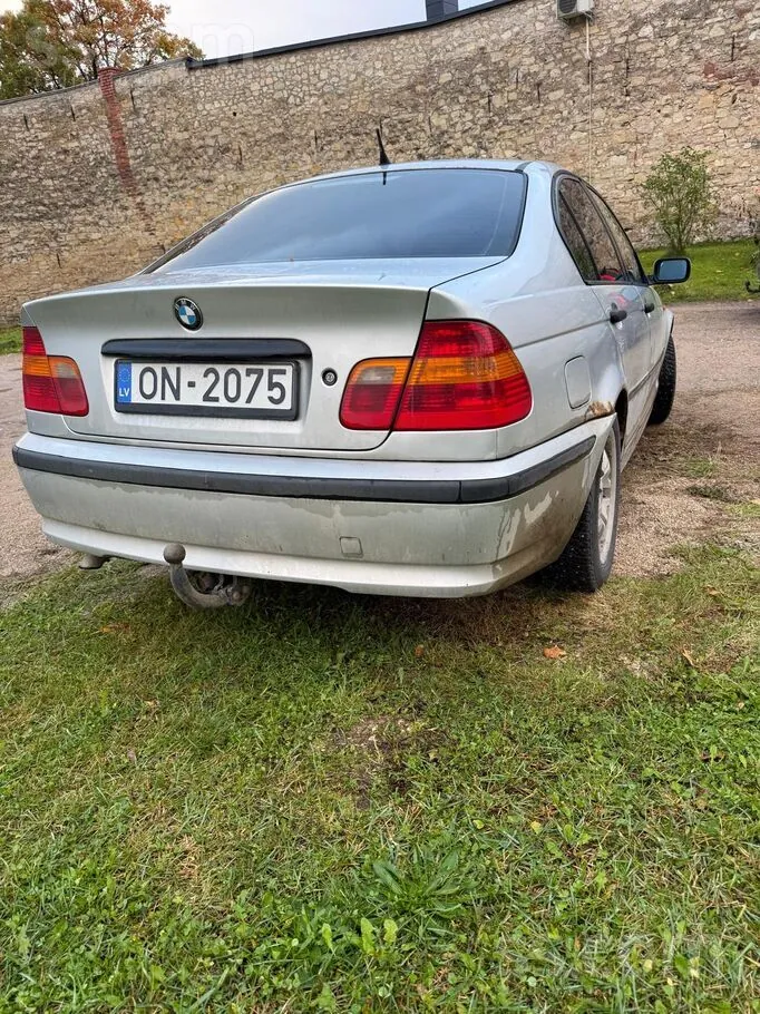 BMW 320 2004 photo 4