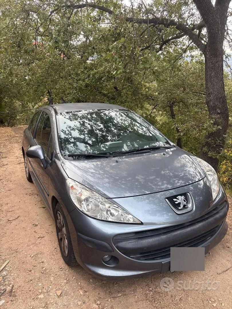 Peugeot 207 2008 photo 4