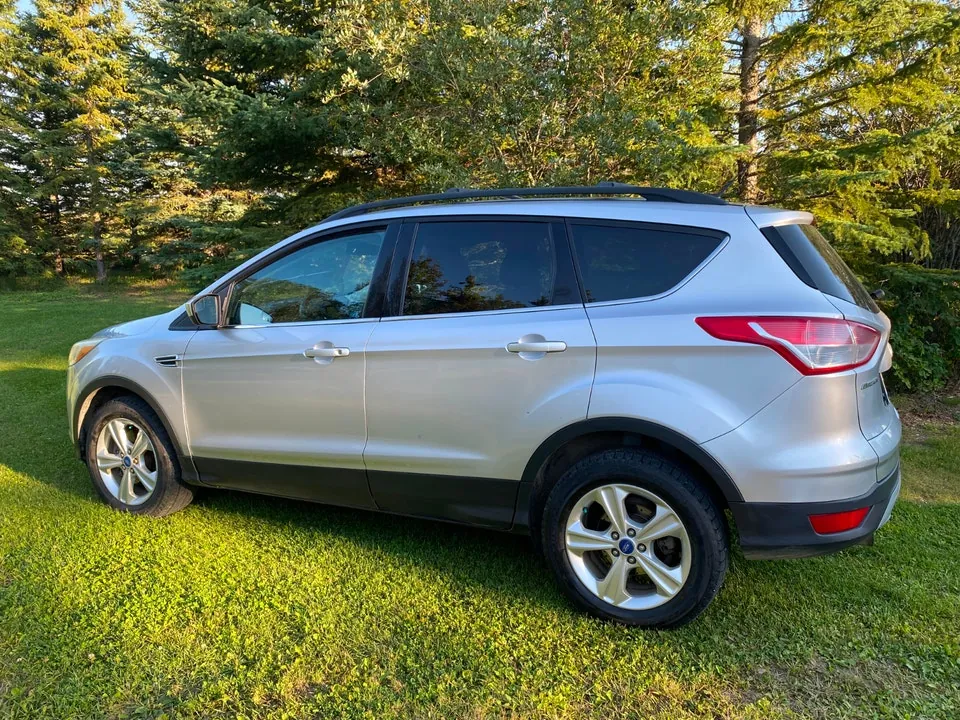 Ford Escape 2013 photo 5