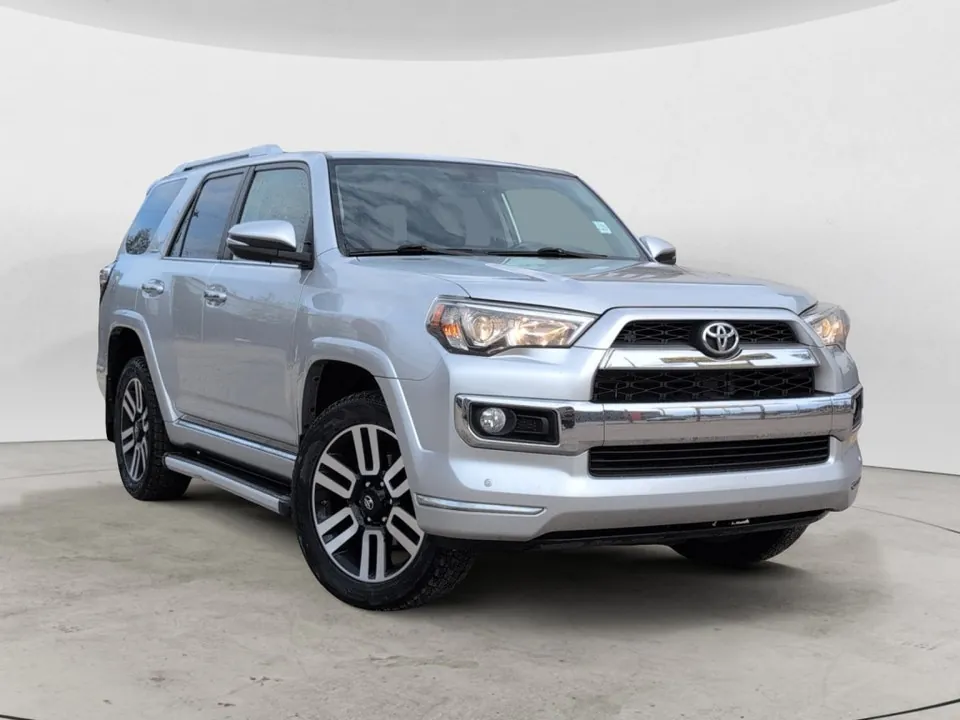 Toyota 4Runner 2017 photo 3