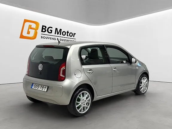 Volkswagen Up 2016 photo 5