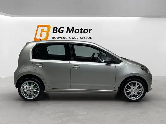 Volkswagen Up 2016 photo 4