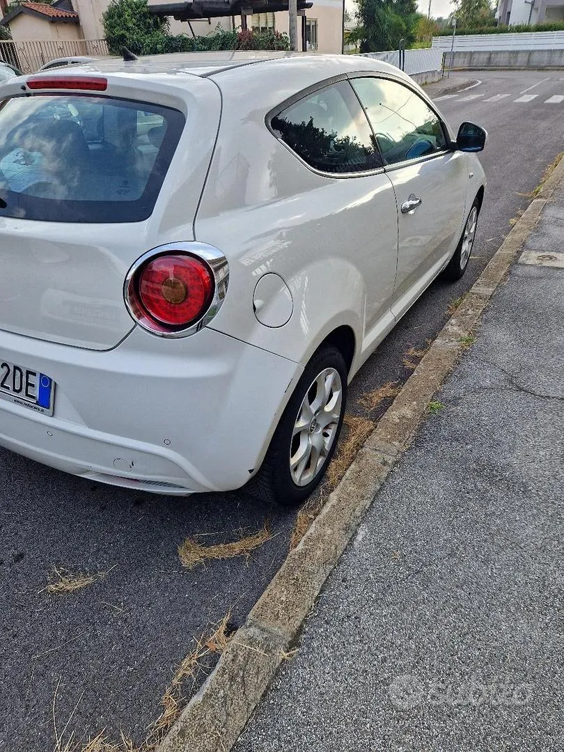 Alfa Romeo Mito 2010 photo 3