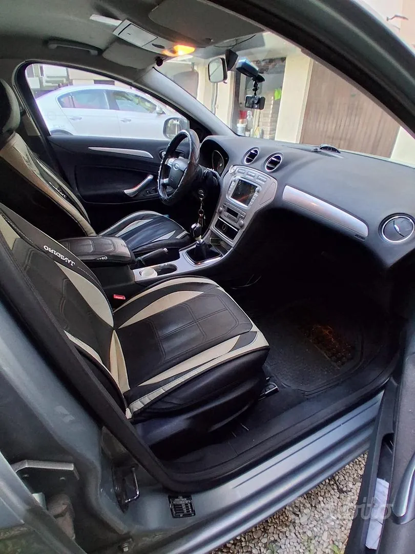 Ford Focus Sw 2009 photo 5