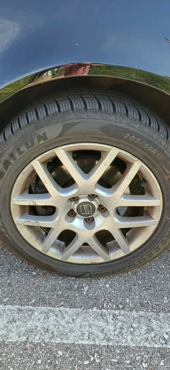 Volkswagen Golf 2003 photo 3