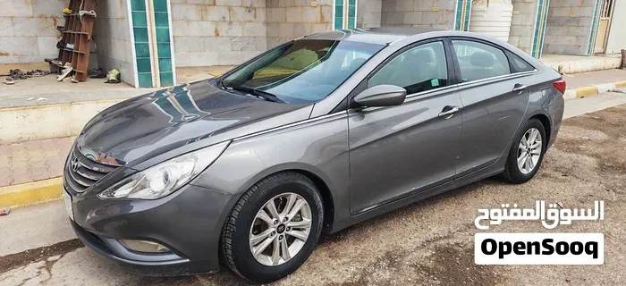 Hyundai Sonata 2013 photo 2
