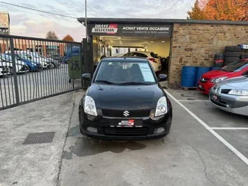 Suzuki Swift 2005 photo 2