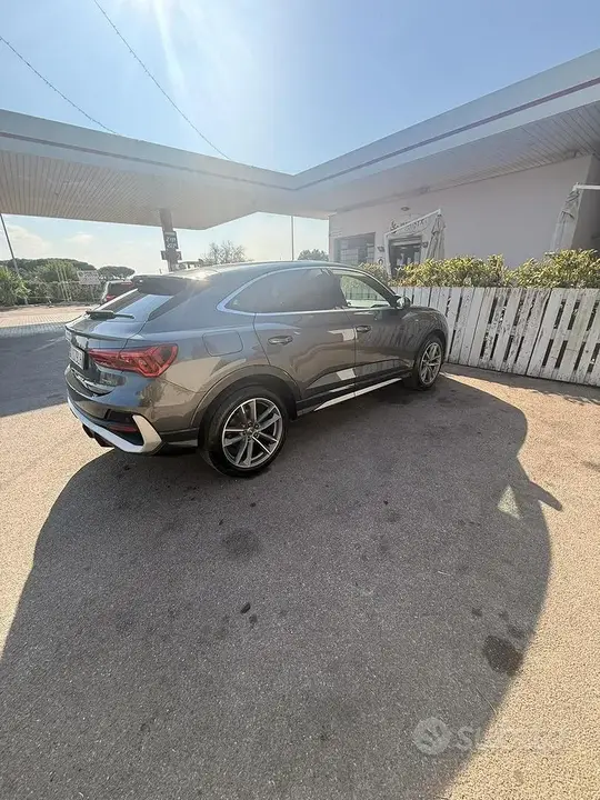 Audi Q3 2025 photo 4