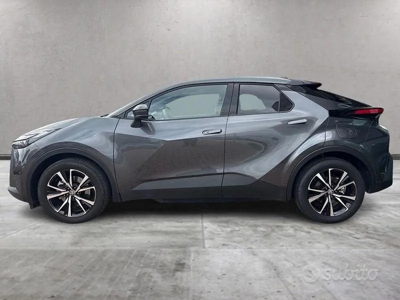 Toyota C-Hr 2025 photo 5