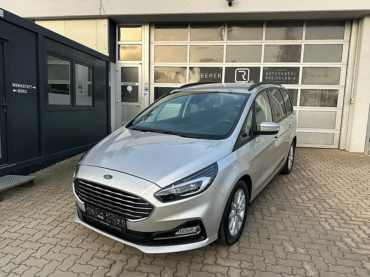 Ford Galaxy 2022 photo 2