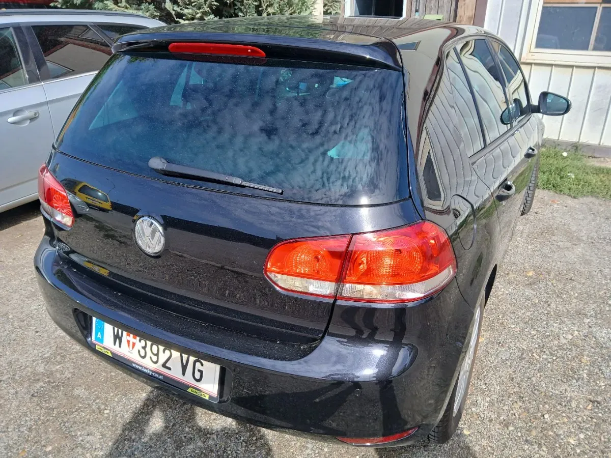 Volkswagen Golf 2011 photo 3