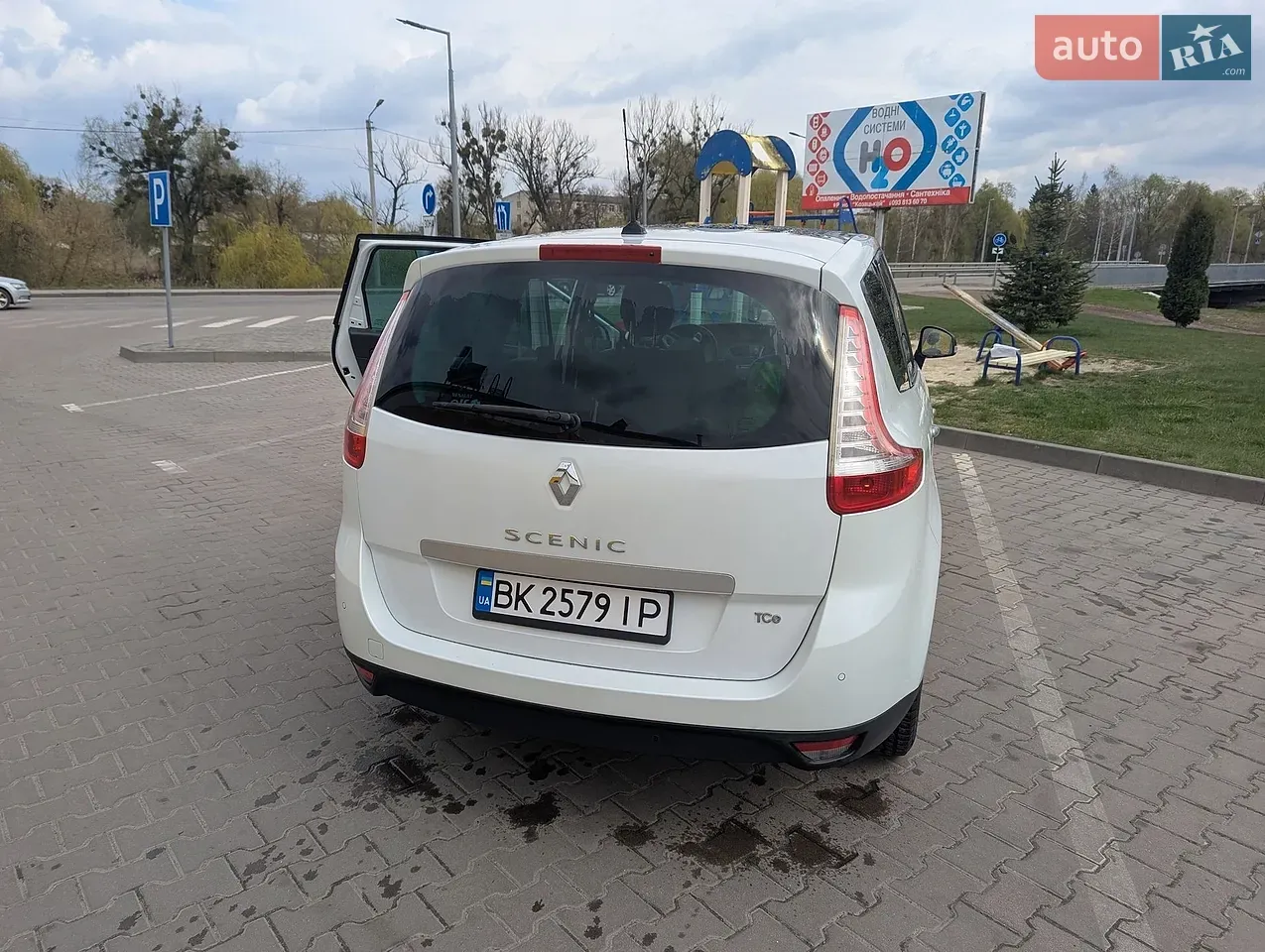 Renault Grand Scenic 2011 photo 5
