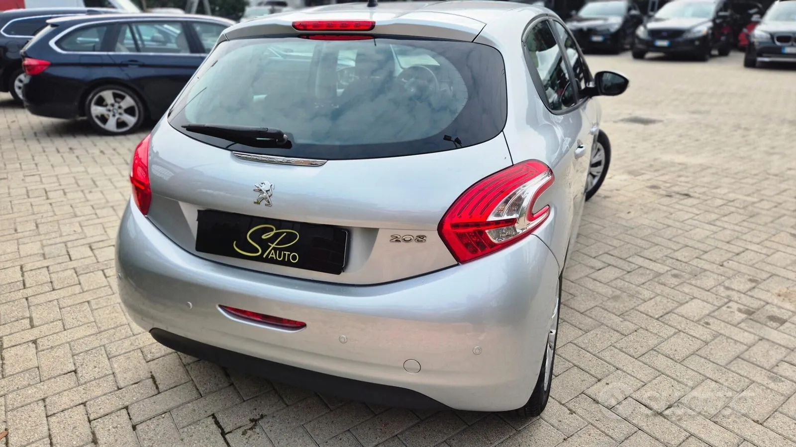 Peugeot 208 2013 photo 5