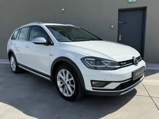 Volkswagen Golf Variant 2019 photo 2