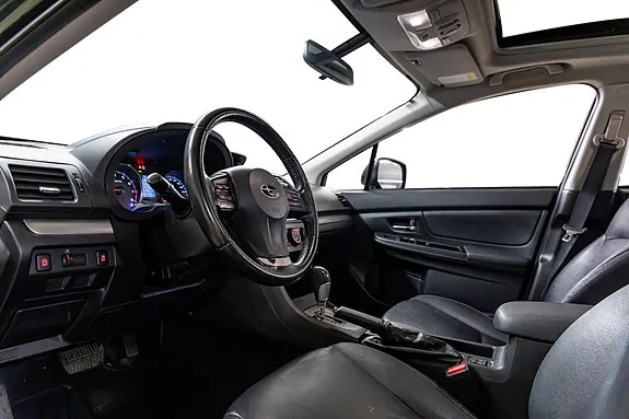 Subaru Xv 2013 photo 3