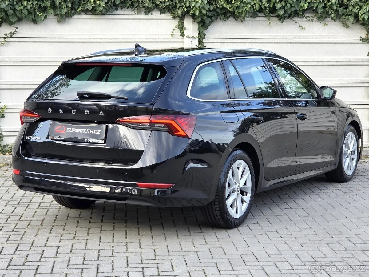 Skoda Octavia 2021 photo 5