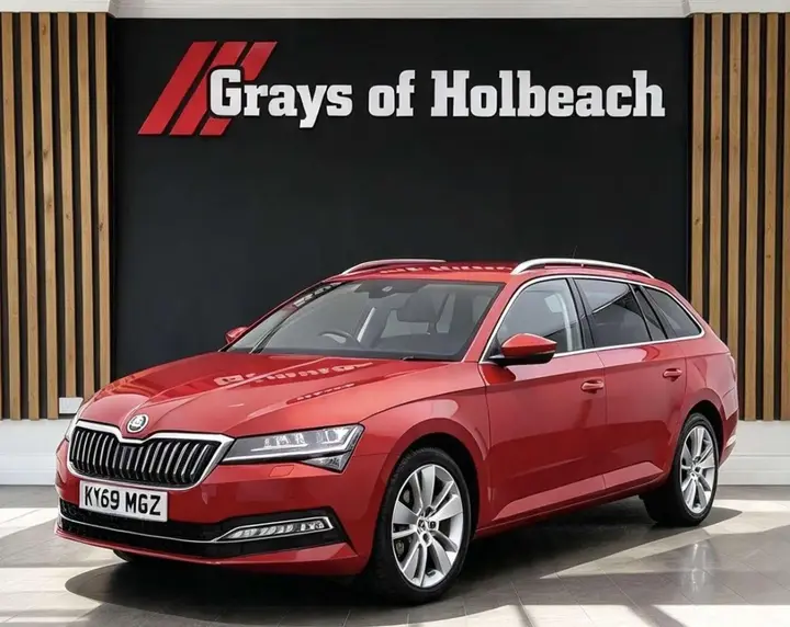 Skoda Superb 2019 photo 2