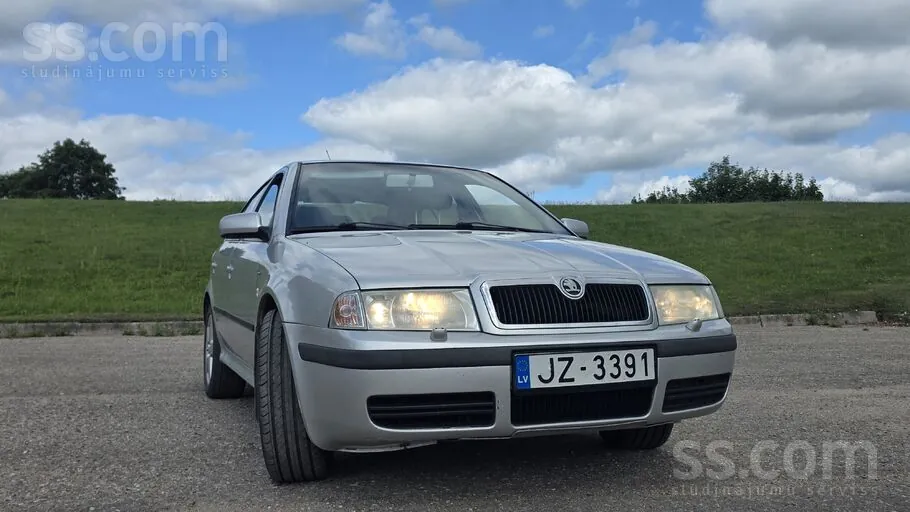 Skoda Octavia 2003 photo 4