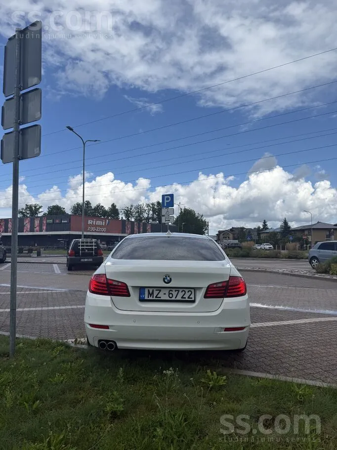 BMW 520 2013 photo 4