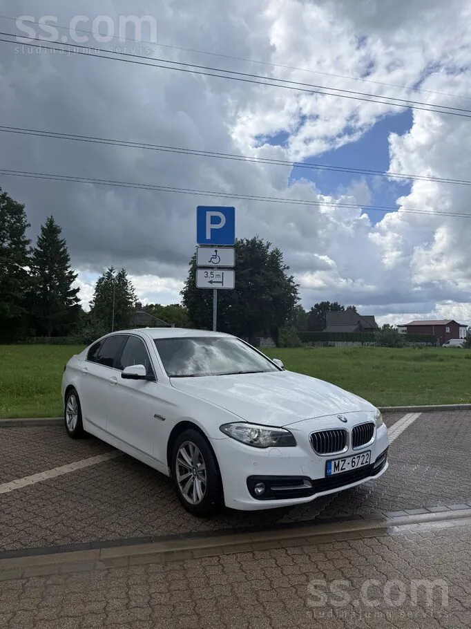 BMW 520 2013 photo 3