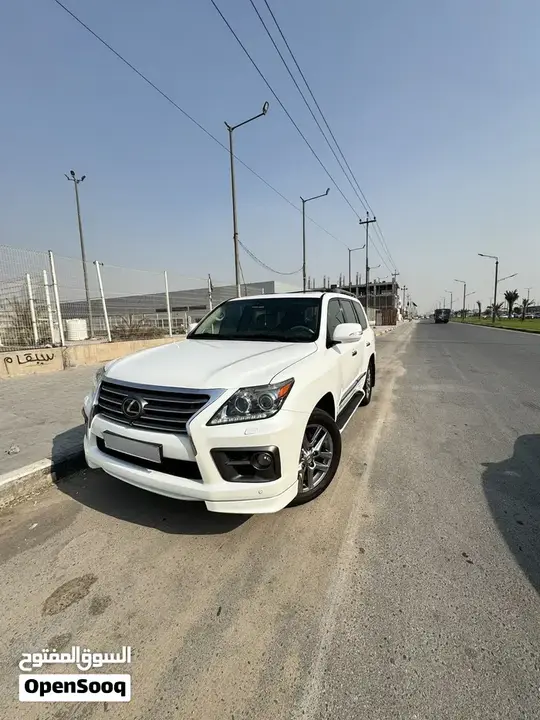 Lexus Lx 570 2013 photo 2