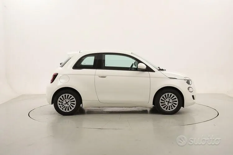 Fiat 500 2022 photo 3