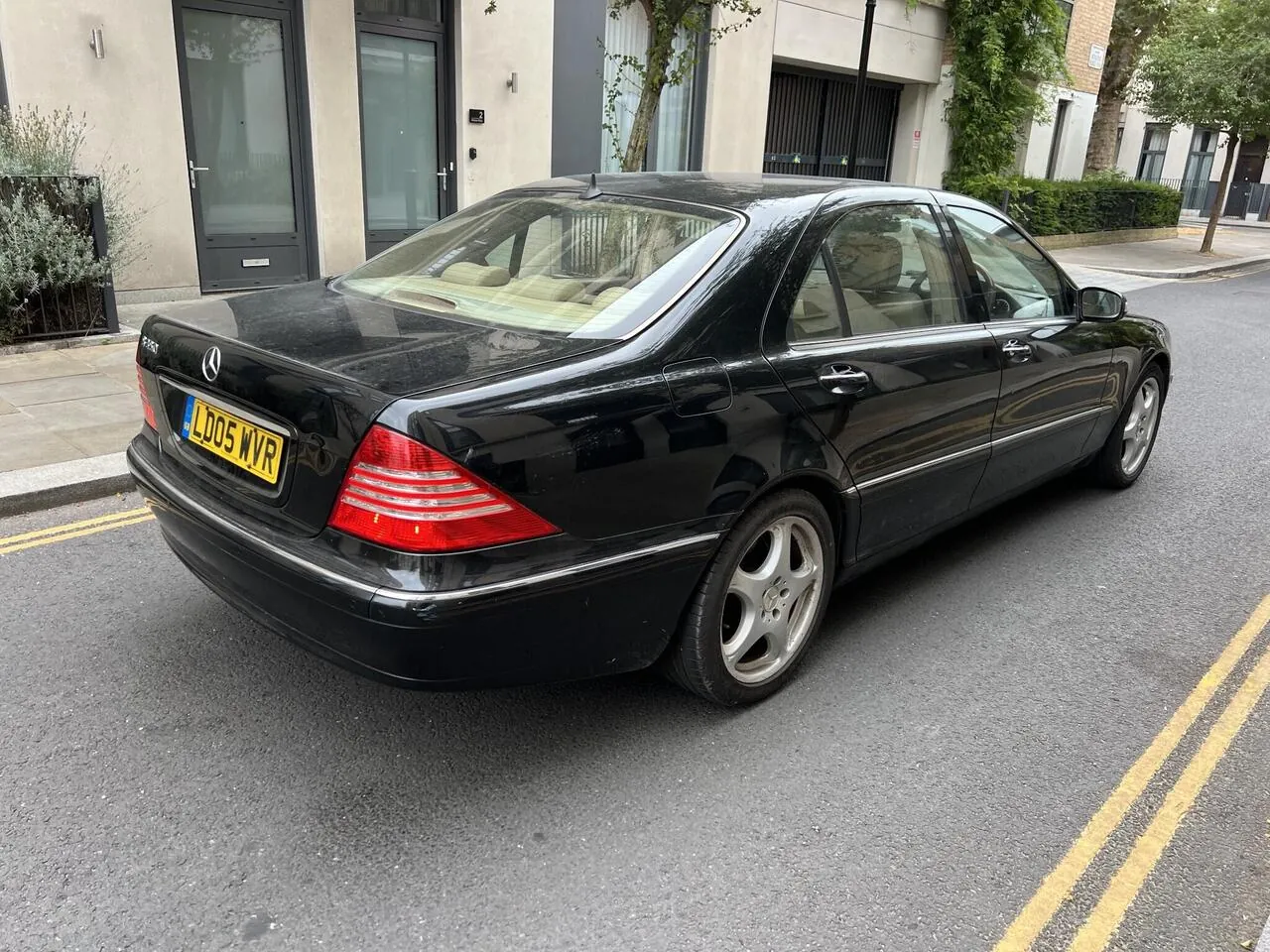Mercedes-Benz S-Class 2005 photo 5
