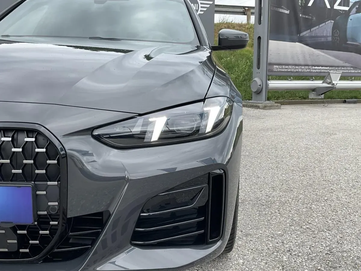 BMW 4 Series 2025 photo 2
