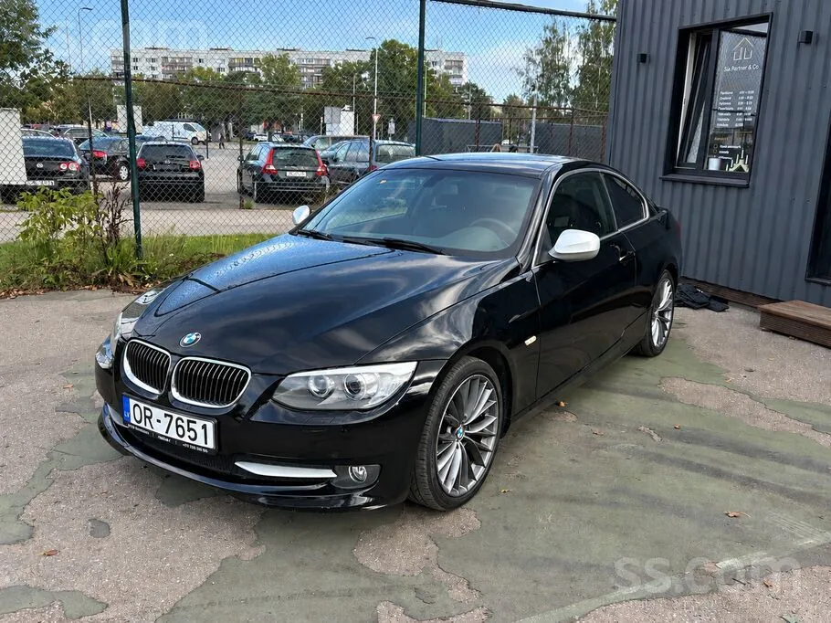 BMW 320