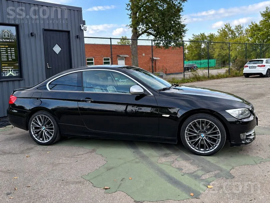 BMW 320 2012 photo 4