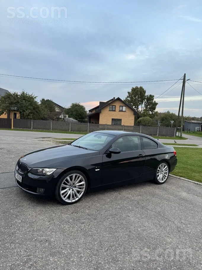 BMW 330 2006 photo 3