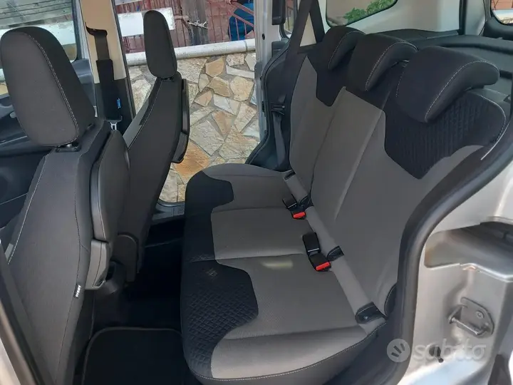 Ford Tourneo Connect 2019 photo 5