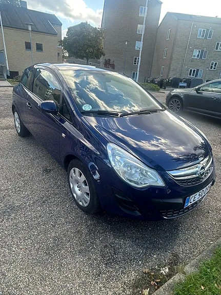 Opel Corsa 2013 photo 2