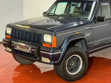 Jeep Cherokee 1992 photo 2