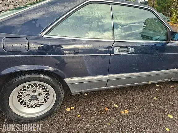 Mercedes-Benz S-Class 1986 photo 4