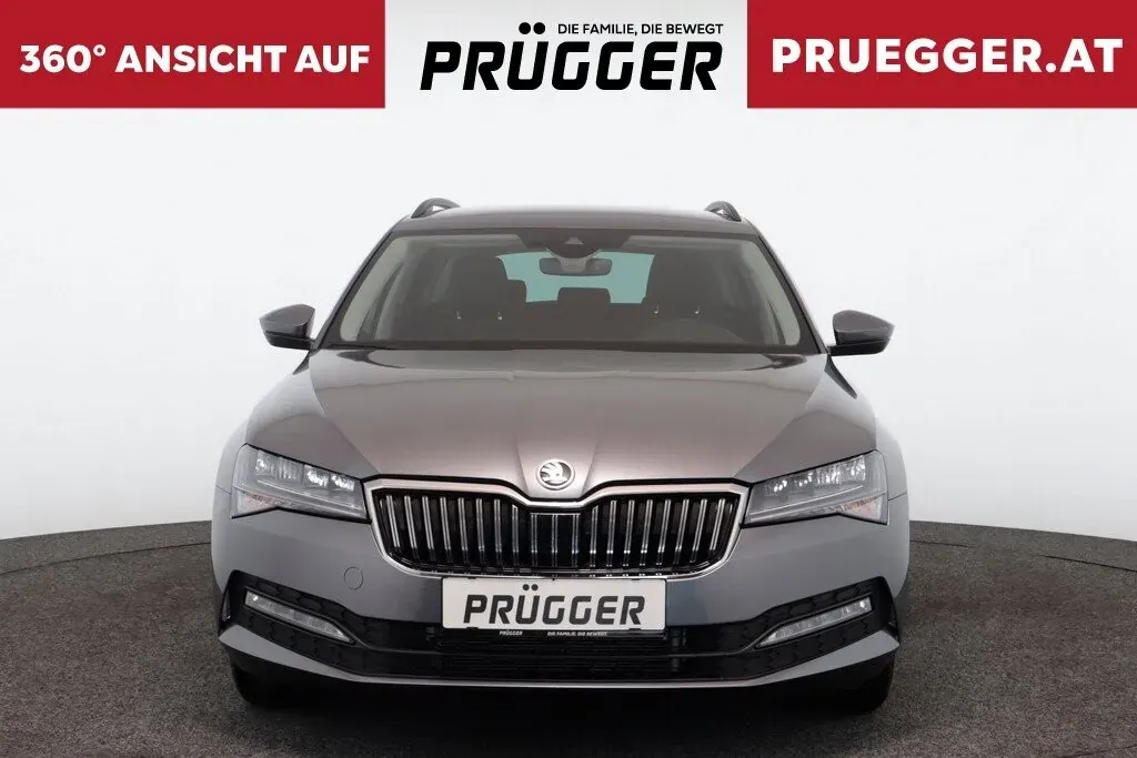 Skoda Superb 2023 photo 3