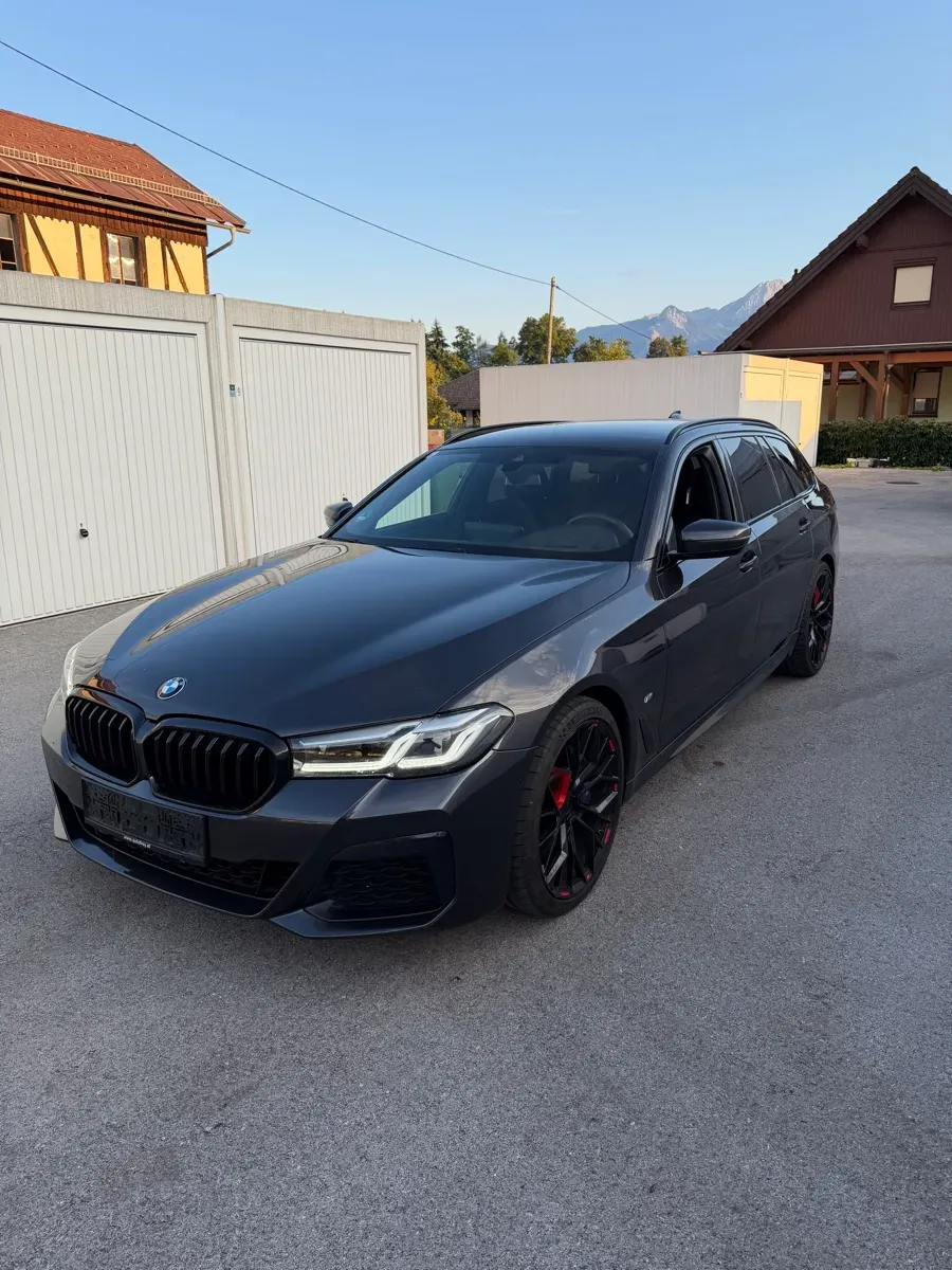 BMW 5 Series 2021 photo 3