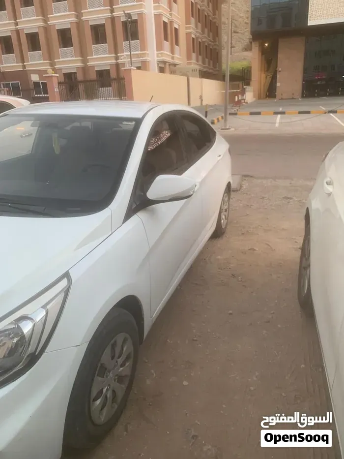 Hyundai Accent 2016 photo 5