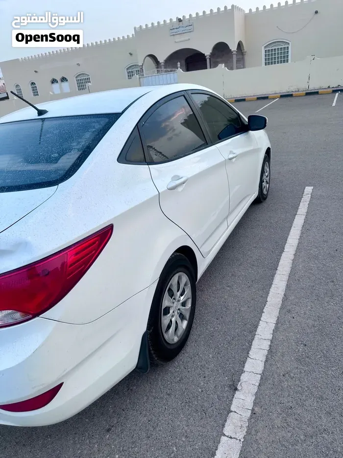 Hyundai Accent 2016 photo 3
