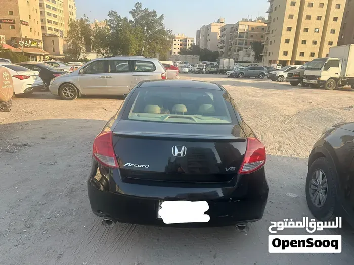 Honda Accord 2012 photo 2