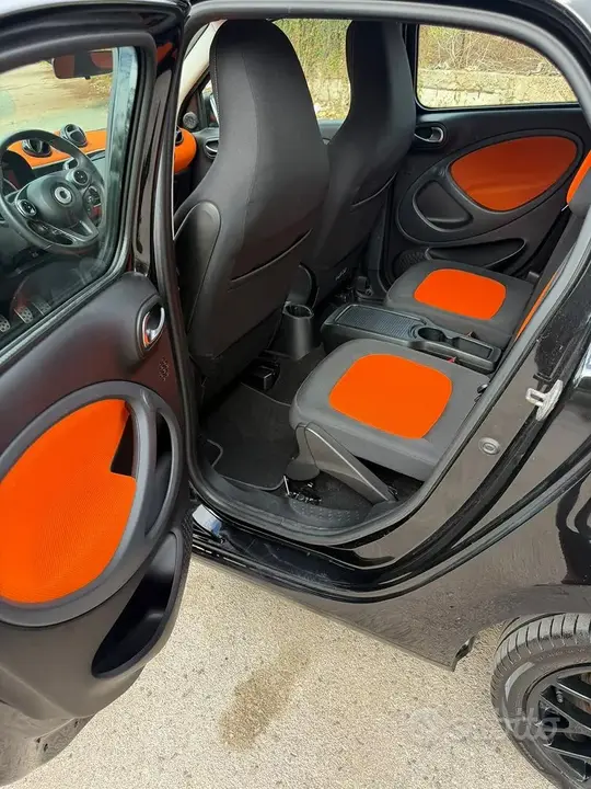 Smart Forfour 2015 photo 5