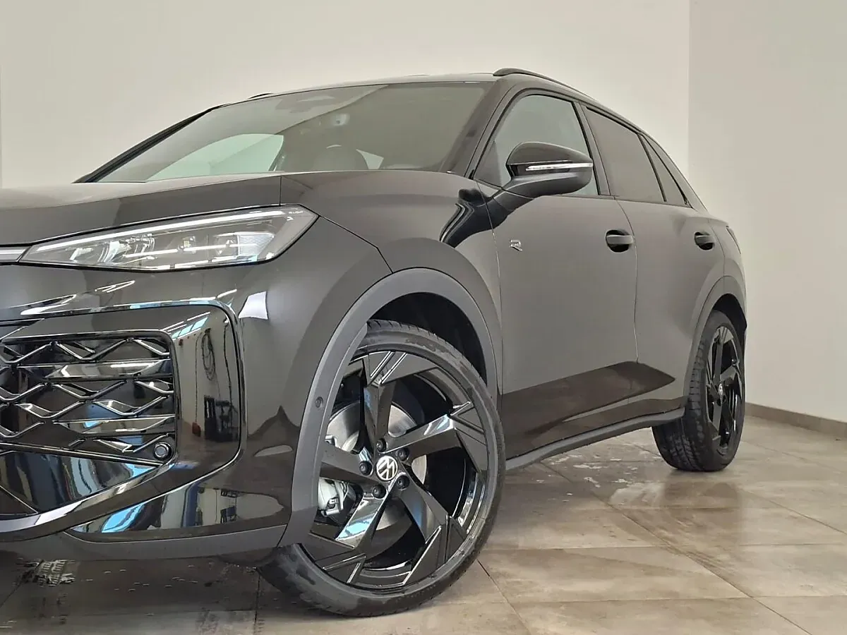 Volkswagen T-Roc 2026 photo 2