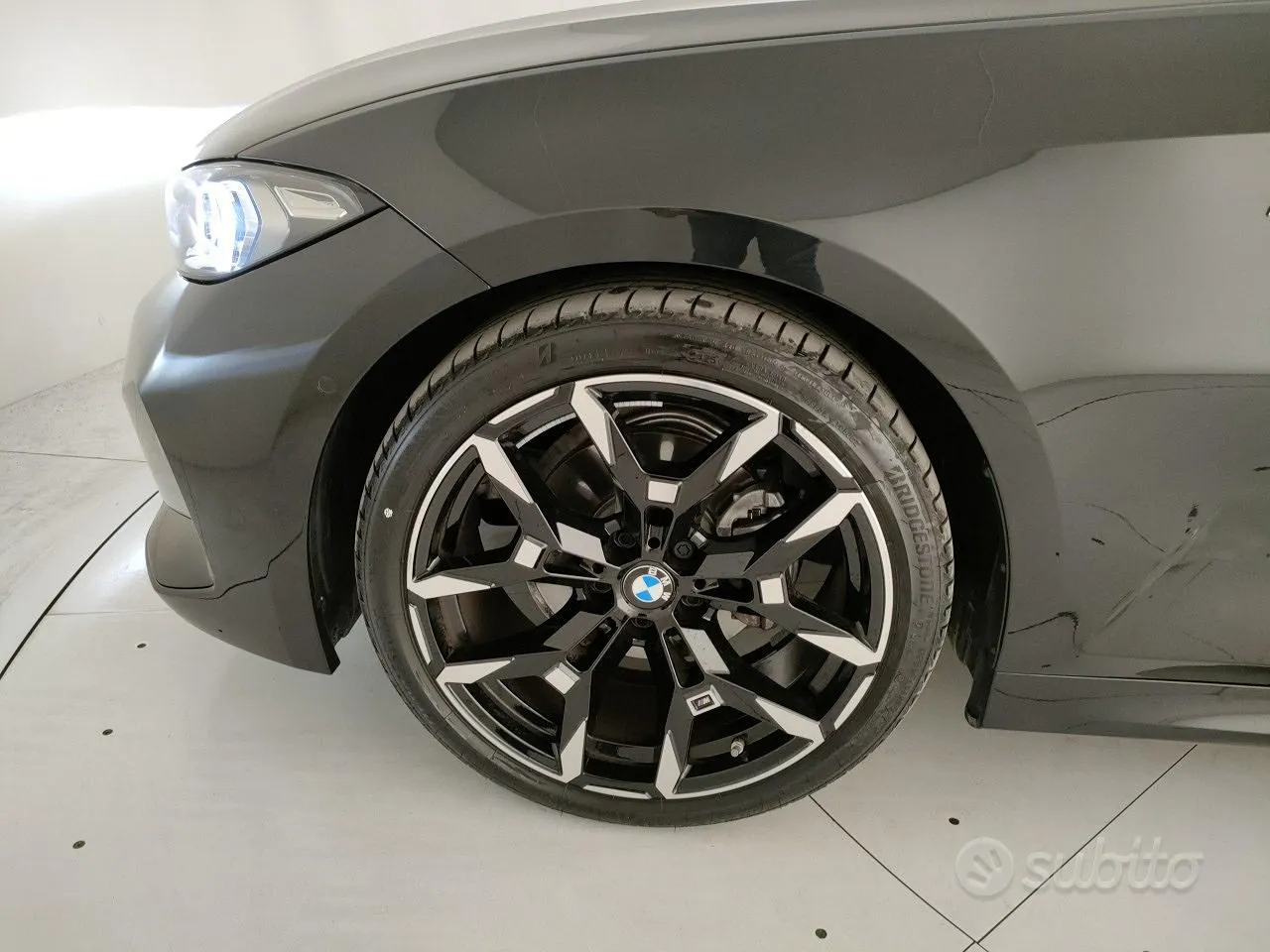 BMW 3 Series 2025 photo 5