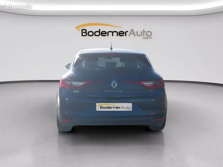 Renault Megane 2016 photo 4
